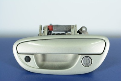 Legacy iv lift ручка перед ліва 4pin d6h keyless фото №1