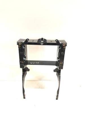 Рамка радіо кронштейн mercedes-benz оригінальний номер a2116800134 фото №1