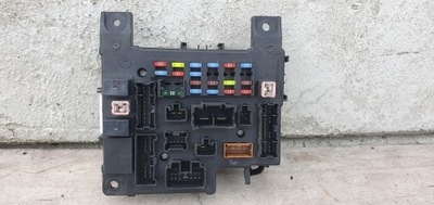 Коробка запобіжників citroen c-crosser 8637a322 фото №1