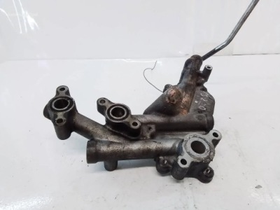 Lexus is 220 2.2 d-cat кронштейн основание кронштейн фильтра масла фото №1