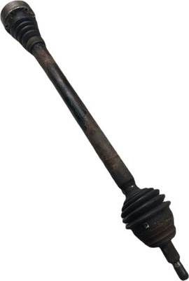 Vw new beetle 2.0 привідний вал права довга фото №1