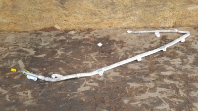 Шторка безопасности левая porsche cayenne s 7l5880741e фото №1