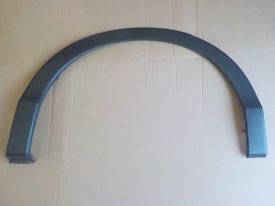 Молдинг крила правий задня jeep grand cherokee wk2 фото №1