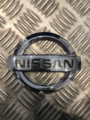 EMBLEMA PARTE TRASERA DE PUERTA NISSAN PRIMASTAR 8200197242  