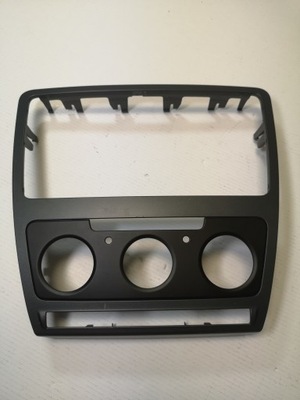 Octavia ii рамка радио dekor консоли 1z0 фото №1