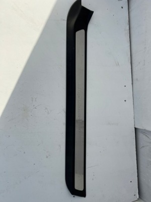 Mercedes e-coupe молдинг поріг ліва a2076800135 фото №1