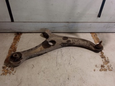 Hyundai i40 рычаг правый передний фото №1