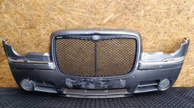 Chrysler 300c бампер перед ps4 омыватель противотуманные фары фото №1