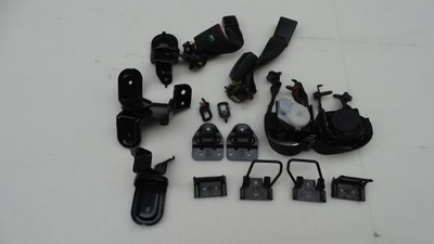 Кронштейн ремені заднє сидіння задня hyundai i40 sedan 2011- фото №1