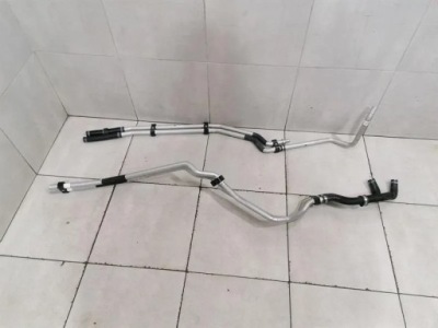 Труба охлаждающая ferrari roma f169 91786404822 труба шланг wody охлаждающей- фото №1