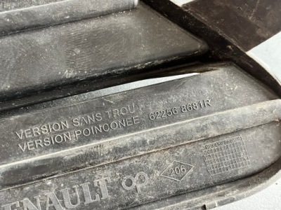 Решётка бампера правый перед renault espace v 622568681r фото №1