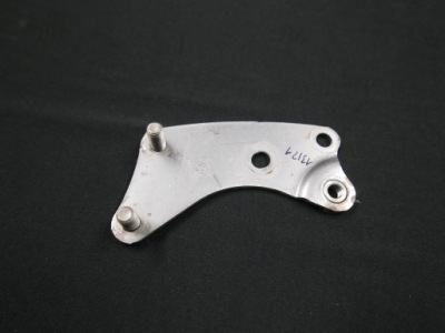Bmw f39 f45 f48 кронштейн катализатора b47 8580246 фото №1