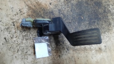 Потенциометр газа ford focus 1.8d 04r фото №1