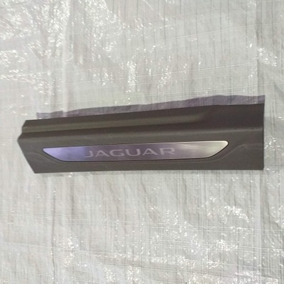 Jaguar xf защита накладка порог перед 09733-000 фото №1
