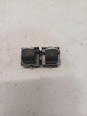 Кнопка відкривання кришки alfa romeo 01561170210 фото №1