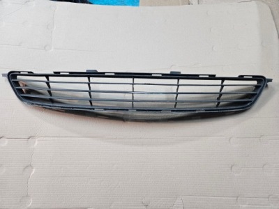 Toyota corolla e15 07-09 решётка средняя фото №1