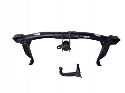 Audi e-tron hak буксировочный фото №1