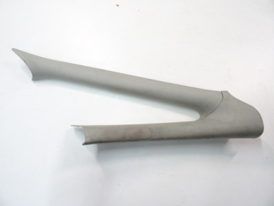 Передня права захист стійка opel zafira tourer c p12 13289745 27899615 фото №1