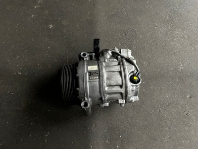 Mercedes компрессор кондиционера 0008303802 фото №1