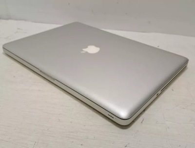 LAPTOP APPLE MACBOOK PRO A1286 OPIS!!