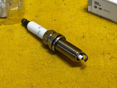 СВІЧКА ЗАПАЛЮВАННЯ МІНІ R55 R56 S R57 R58 R59 N12 