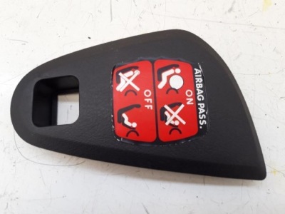 Заглушка панели правая air bag peugeot 807 фото №1