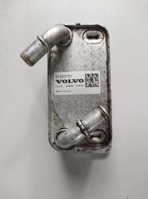 Volvo v60 d4 13r- радиатор масла 31293761 фото №1