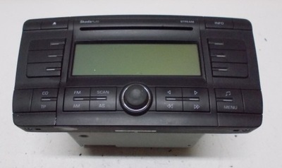 SKODA OCTAVIA II UNIVERSAL 06R 1.9 TDI RADIO 1Z0035161B  