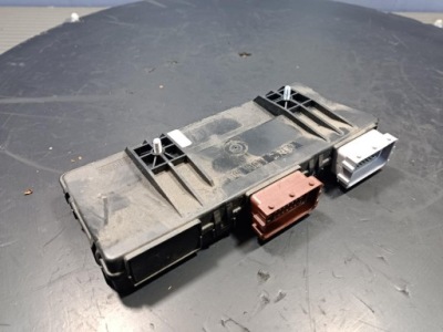 Блок управления модуль сиденье левый перед tesla model s 30100334 фото №1