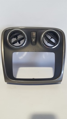 Панель керування рамка dacia logan ii 682605983r фото №1