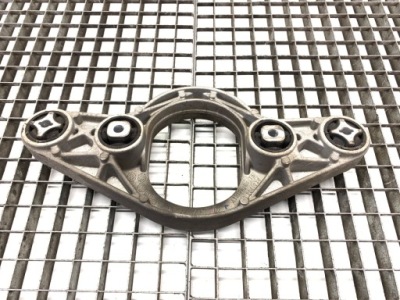 Кронштейн кронштейн дифференциал задний bmw f22 2284774 фото №1