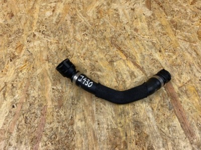 Патрубок труба шланг води mercedes w177 w247 w118 a1775016102 фото №1