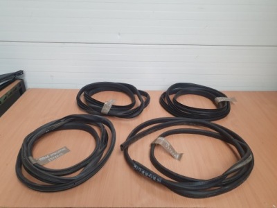 Прокладка кузовна двері перед задня багажник renault express 23r фото №1