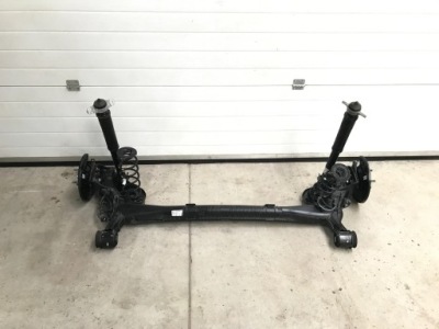 Hyundai i20 iii 2022 2021 балка подвеска oś задняя 55100q0100 амортизатор фото №1