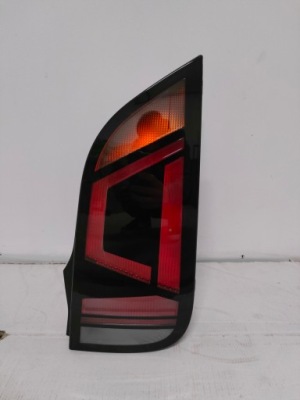 Vw up lift 2017+ правая лампа задняя оригинал фото №1