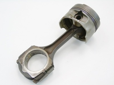 Поршень 1-2 1.6 8v megane scenic logan clio 2 kangoo фото №1