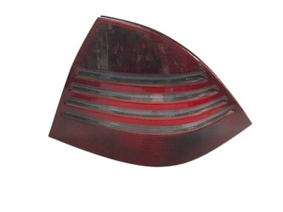 Лампа права задня s-klasa mercedes w220 фото №1