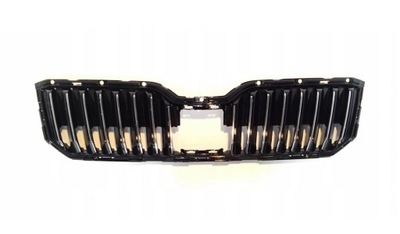 Решітка радіатора решітка радіатора skoda superb 2015- фото №1