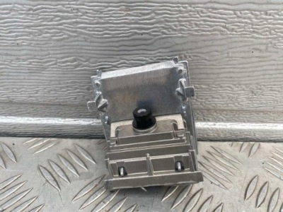 Renault arkana камера радар датчик стекло 284623677r фото №1