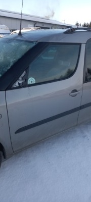 Skoda roomster дверь перед передние левая полный 9202 europa фото №1