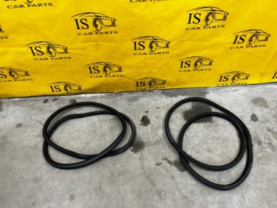 Прокладка двері задніх задня mercedes a klasa w177 фото №1