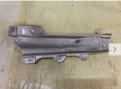 Alfa romeo stelvio захист теплова 50548213 idealna фото №1