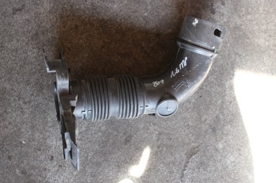 Труба повітрозабірник фільтра peugeot 207 1.6 thp фото №1