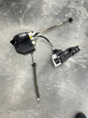 Замок доводчик дверь левый перед a8 s8 d4 оригинал фото №1