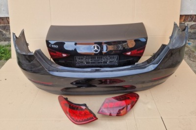 Mercedes c-klasa w206 задняя бампер крышка багажника лампы фото №1