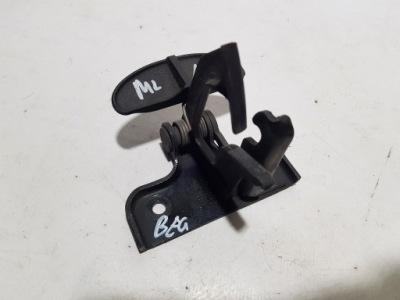 Засувка ручка капот mercedes cls w219 ml w164 a2198800064 фото №1