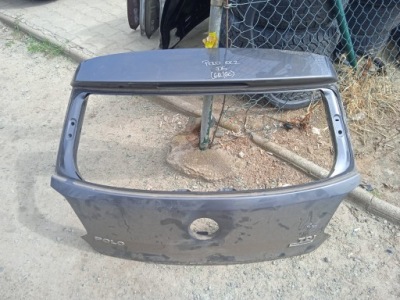 Vw polo 6r кришка багажника задня фото №1