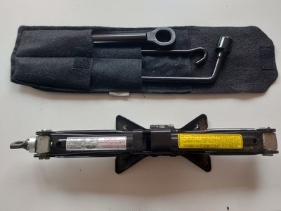 Kia sportage iii 3 ключ домкрат ушко комплект фото №1