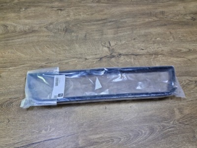 Smart fortwo рамка решётка бампера перед a4518880040 nowa фото №1