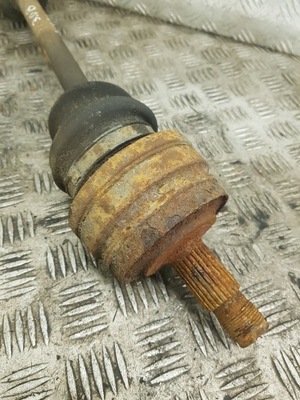 Приводной вал правая задняя mercedes-benz e-klasa w124 фото №1